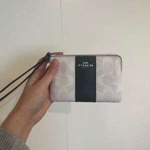 New Coach Signature Wristlet with Black Leather Stripe